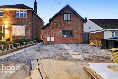 4 bedroom bungalow for sale, Ingarsby Close, Leicester