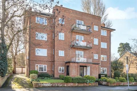 2 bedroom flat for sale, Uxbridge Road, Kingston Upon Thames KT1