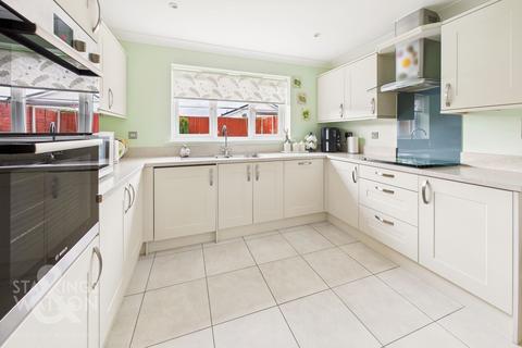 3 bedroom detached bungalow for sale, Bloodhound Road, Watton, Thetford