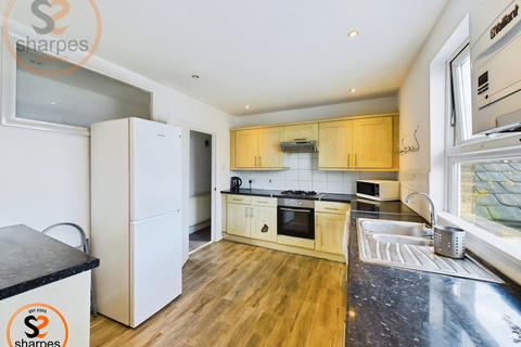 1 bedroom in a house share to rent, Surbiton Road room 2, Kingston upon Thames, Surrey