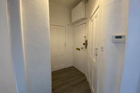 1 bedroom flat to rent, Albert Street, Edinburgh,