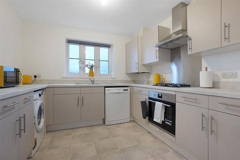 2 bedroom flat to rent, Cornfield Drive, Kent DA11