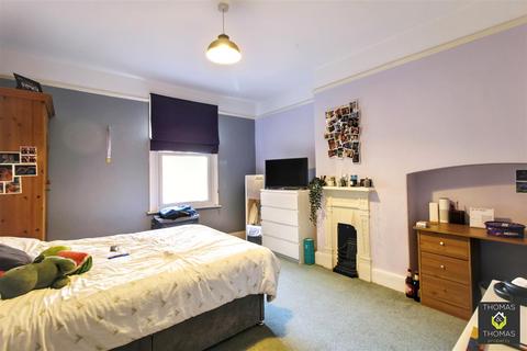 undefined, Heathville Road, Kingsholm
