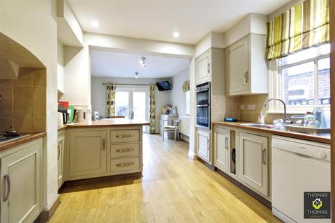 undefined, Heathville Road, Kingsholm