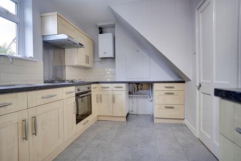 3 bedroom semi-detached house for sale, Barnard Road, Sawbridgeworth, CM21
