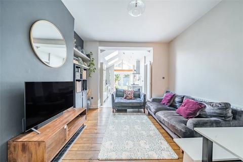 2 bedroom flat for sale, Balaclava Road, Surbiton KT6