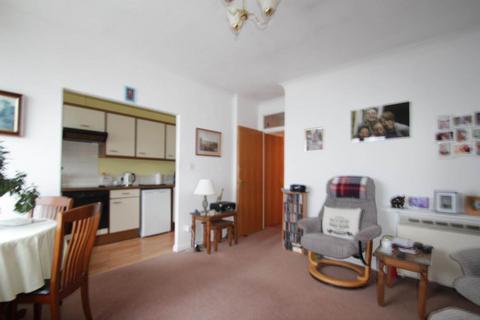 1 bedroom retirement property for sale, Sunningdale Court, Gordon Place