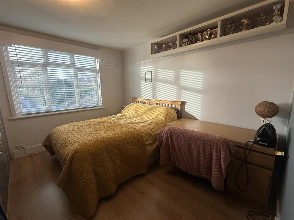 Bedroom 2.jpg