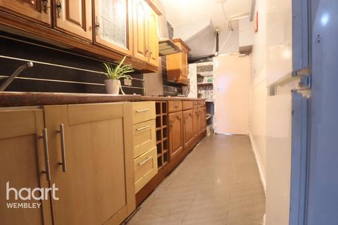 4 bedroom terraced house to rent, Harrow Road, London