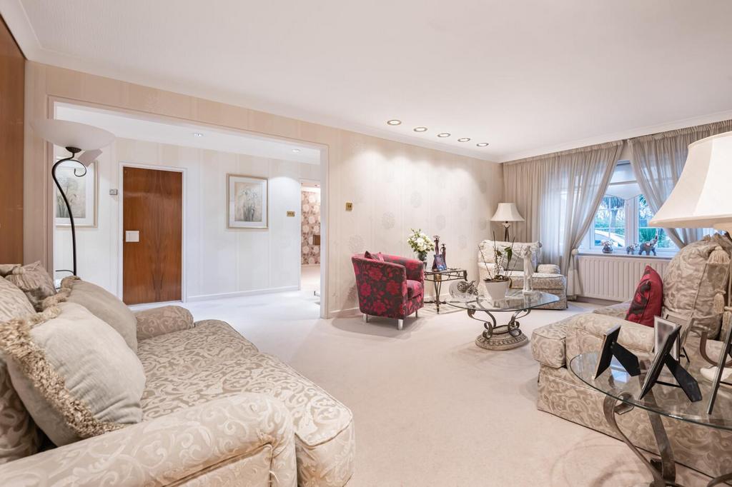 Front reception room