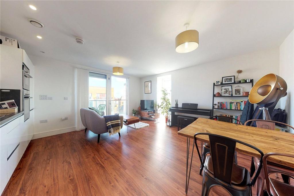 Reception/Kitchen