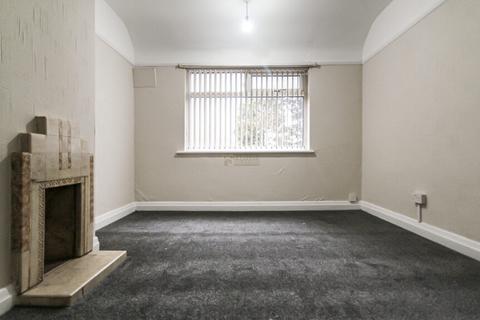 2 bedroom semi-detached house to rent, Cherington Road, Birmingham B29