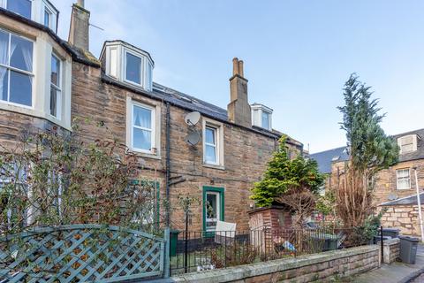 19/3 Rosevale Place, Edinburgh EH6 8AP
