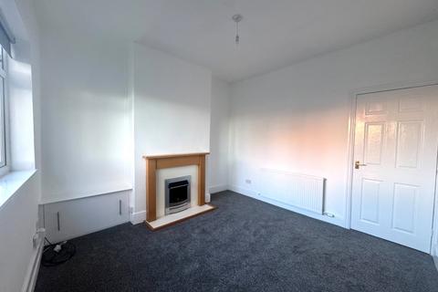2 bedroom terraced house to rent, Altofts, Normanton, Wakefield WF6