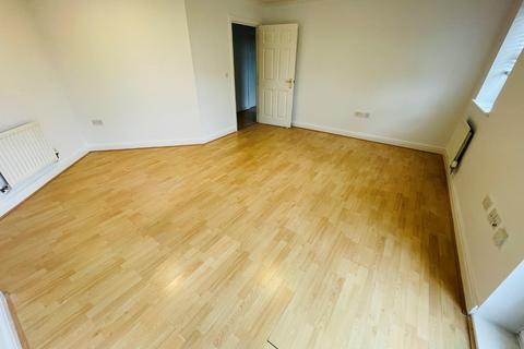 2 bedroom flat to rent, Shillingford Close, Mill Hill, NW7