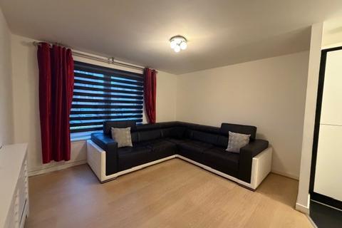 undefined, Sword Street, Dennistoun, Glasgow, G31