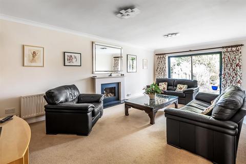4 bedroom detached house for sale, MILL CLOSE, GREAT BOOKHAM, KT23