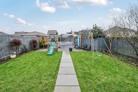4 bedroom detached bungalow for sale, Hart Plain Avenue, Waterlooville, PO8