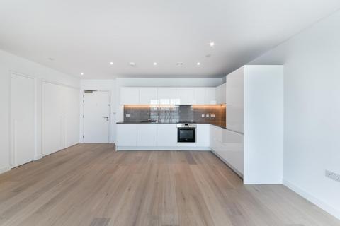 2 bedroom apartment to rent, Flotilla House, Royal Wharf, London, E16