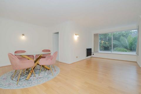 2 bedroom flat to rent, Southwick Street, London W2