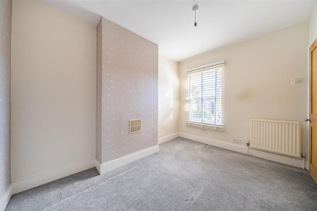 Bedroom 2 h.jpg