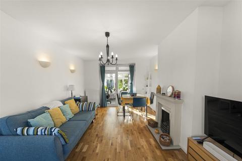 3 bedroom semi-detached house for sale, Bollin Drive, Timperley