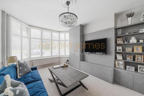4 bedroom semi-detached house for sale, Hammers Lane, Mill Hill, NW7