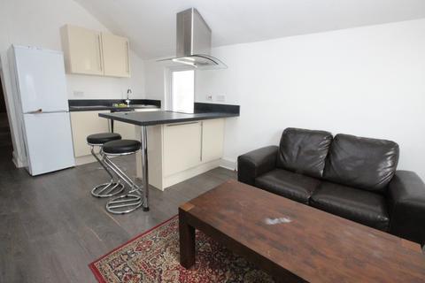 2 bedroom flat to rent - Whitchurch Road, Heath, Cardiff, CF14