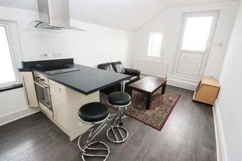 2 bedroom flat to rent, Whitchurch Road, Heath, Cardiff, CF14