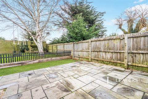 2 bedroom bungalow to rent, Bognor Road, Merston, PO20