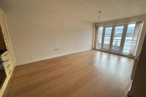 2 bedroom apartment for sale, Westbury Street, Elland