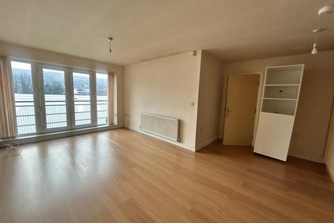 2 bedroom apartment for sale, Westbury Street, Elland
