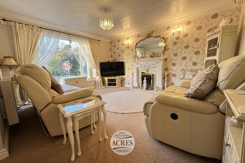 2 bedroom maisonette for sale, Hillcrest Road, Great Barr, Birmingham