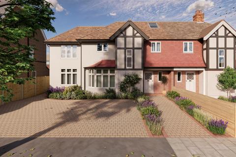 undefined, Grove Road, Isleworth TW7
