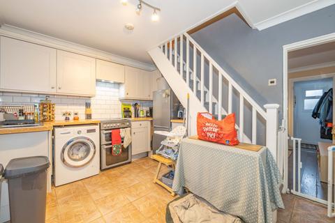 2 bedroom terraced house for sale, Croft Road, Ashford, TN24