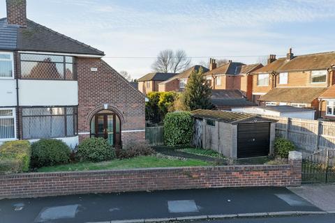 2 bedroom semi-detached house for sale, Lyndon Road, Irlam, M44