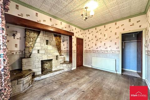 2 bedroom semi-detached house for sale, Lyndon Road, Irlam, M44