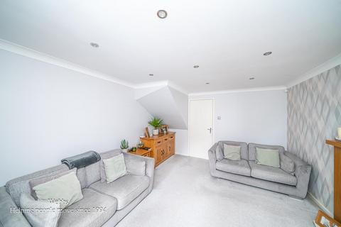 2 bedroom end of terrace house for sale, Watersmead Close, Cannock WS12