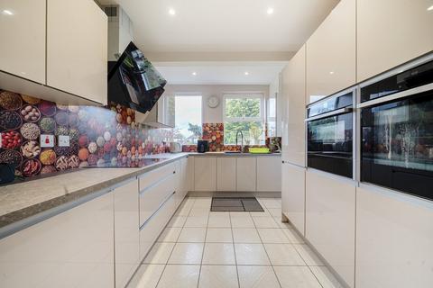4 bedroom semi-detached house for sale, Shirley Way, Shirley, Croydon, Surrey, CR0