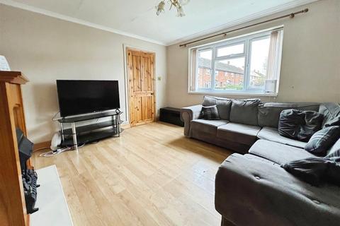 3 bedroom end of terrace house for sale, Field Crescent, Shrewsbury