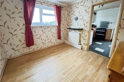 3 bedroom end of terrace house for sale, Field Crescent, Shrewsbury