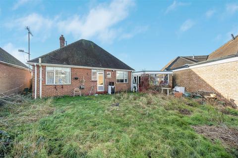 undefined, Sandown Avenue, Calcot, Reading