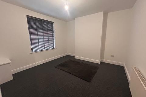 3 bedroom terraced house to rent, Miller Street, Ashton Under Lyne,