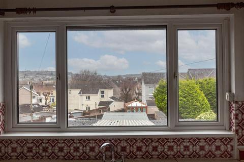 3 bedroom terraced house for sale, College Hill, Llanelli