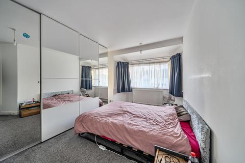 3 bedroom terraced house for sale, Clyfford Road, Ruislip, Middlesex