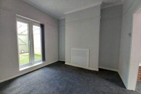 3 bedroom terraced house to rent, Colenso Street, Hartlepool TS26