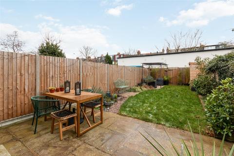 3 bedroom terraced house for sale, Dupont Road, Raynes Park SW20
