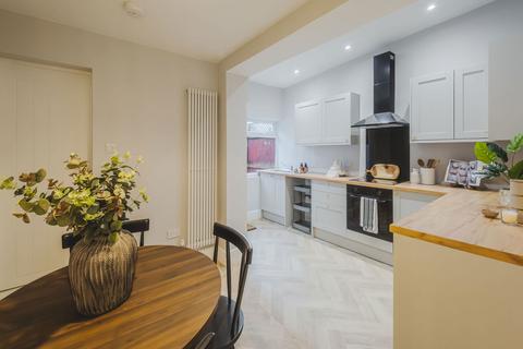 3 bedroom terraced house for sale, Clifton Street, Old Town, Swindon, SN1 3QB