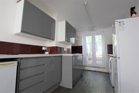 4 bedroom house share to rent, Park Crescent Road, Brighton