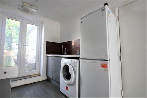 4 bedroom house share to rent, Park Crescent Road, Brighton